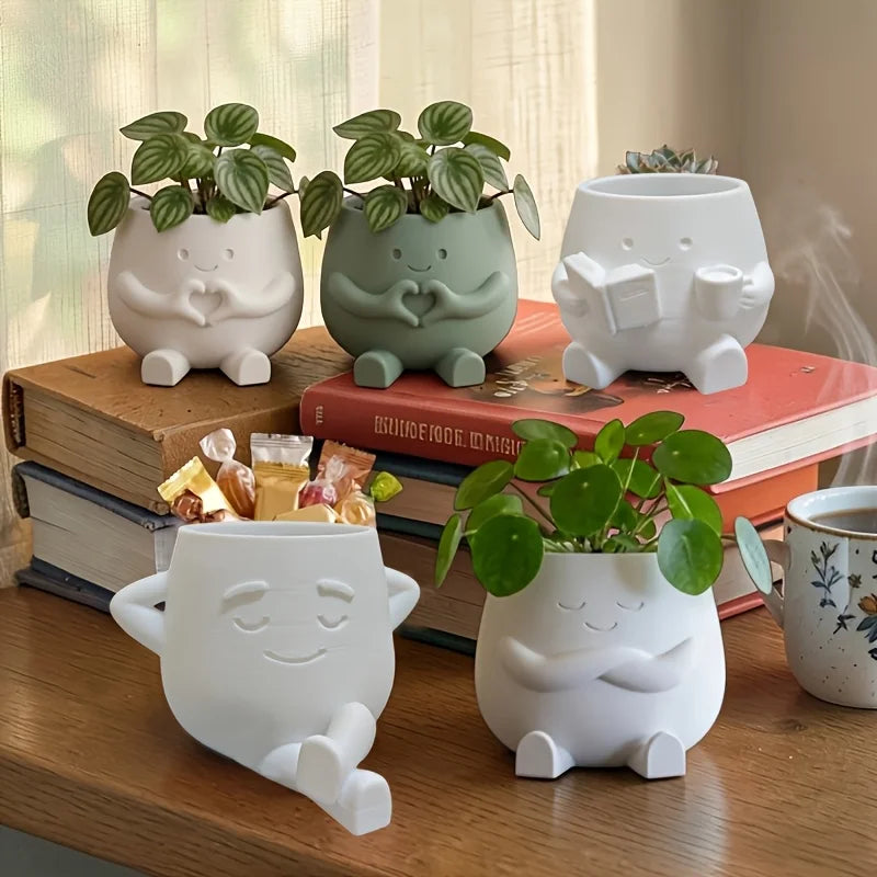 Maceta Cariñosa con Diseño Kawaii